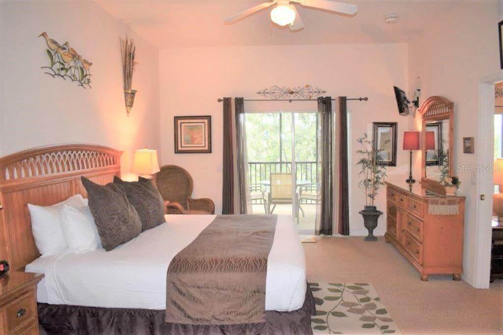 BahamaBay Master Bedroom