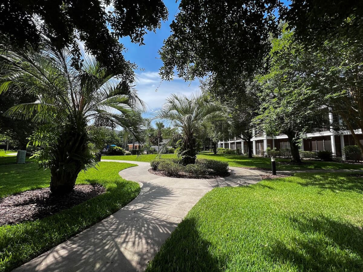 BahamaBay Grounds